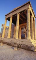 La ville d’Athènes en Grèce. L'Érechthéion de l'Acropole. Cliquer pour agrandir l'image.