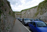 La nouvelle forteresse de la ville de Corfou. Le fossé (auteur Jean Housen). Cliquer pour agrandir l'image.