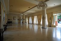 L’Achilleion, le palais de Sissi à Corfou. La salle de bal. Cliquer pour agrandir l'image.