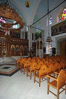 L'est de la ville d’Héraklion en Crète. Nef de l'église Saint-Tite. Cliquer pour agrandir l'image.