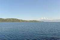 La ville de Kassiopi sur l’île de Corfou. Le village d'Agios Stéfanos. Cliquer pour agrandir l'image.