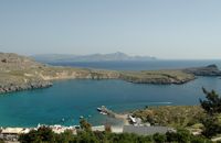 Vue sur le golfe depuis l'acropole de Lindos à Rhodes. Cliquer pour agrandir l'image.
