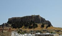 L'acropole de Lindos à Rhodes. Cliquer pour agrandir l'image.