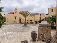 La ville de Mirès en Crète. Le monastère des Hodèges (auteur C. Messier). Cliquer pour agrandir l'image.