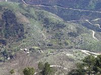 La ville de Nymfes sur l’île de Corfou. Le village abandonné de Palies Sinies (auteur Qoan). Cliquer pour agrandir l'image.