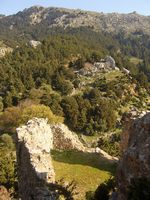 Les ruines du château de Paléo Pyli (auteur Edvardas Vaišvila). Cliquer pour agrandir l'image.