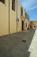 La vieille ville de Réthymnon en Crète. L'ancienne église Saint-François. Cliquer pour agrandir l'image.