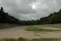 Stade antique de Rhodes. Cliquer pour agrandir l'image.