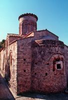 La ville de Vryssès en Crète. L'église Agios Nikolaos à Kiriakosélia. Cliquer pour agrandir l'image.