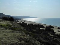 La plage de Sunny Beach sur le golfe de Kéfalos sur l'île de Kos (auteur dadecax). Cliquer pour agrandir l'image dans Flickr (nouvel onglet).