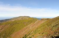 La plateau de Paúl da Serra à Madère. Vue sur Calheta. Cliquer pour agrandir l'image dans Adobe Stock (nouvel onglet).