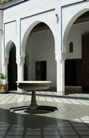 Le palais de la Bahia à Marrakech au Maroc. Petite cour du palais de la Bahia. Cliquer pour agrandir l'image dans Adobe Stock (nouvel onglet).