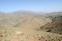 Le village d'Isirhs au Maroc. Col de Tichka. Cliquer pour agrandir l'image dans Adobe Stock (nouvel onglet).