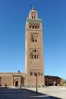 Le quartier de la Médina à Marrakech au Maroc. Mosquée Koutoubia. Cliquer pour agrandir l'image dans Adobe Stock (nouvel onglet).