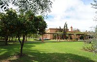 L'hôtel Tikida Garden à Marrakech au Maroc. Piscine couverte. Cliquer pour agrandir l'image.
