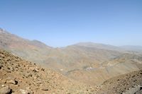 Le village d'Isirhs au Maroc. Col de Tichka. Cliquer pour agrandir l'image.