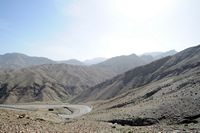 Le village d'Isirhs au Maroc. Col de Tichka. Cliquer pour agrandir l'image.
