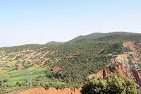 Vallée de l'oued Zate à Tasghimout. Cliquer pour agrandir l'image.
