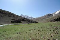 La ville d'Oukaïmeden au Maroc. Station de ski d'Oukaïmeden. Cliquer pour agrandir l'image.