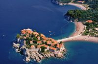 Le village de Bečići au Monténégro. Îlot Sveti Stephan. Cliquer pour agrandir l'image.