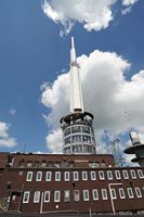 La station de télécommunications du puy de Dôme. Cliquer pour agrandir l'image dans Adobe Stock (nouvel onglet).