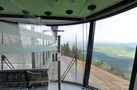 Le train panoramique du Puy de Dôme. La cabine de pilotage du Panoramique des Dômes. Cliquer pour agrandir l'image.