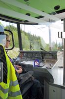 Le train panoramique du Puy de Dôme. La cabine de pilotage du Panoramique des Dômes. Cliquer pour agrandir l'image.