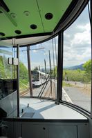 Le train panoramique du Puy de Dôme. le croisement des rames du Panoramique des Dômes. Cliquer pour agrandir l'image.