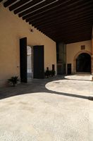 Le quartier de la cathédrale de Palma de Majorque. Palais épiscopal. Cliquer pour agrandir l'image.