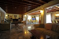 L'hôtel Formentor à Majorque. Les salons de l'hôtel. Cliquer pour agrandir l'image.