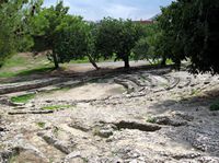 Les ruines de la cité romaine de Pollentia à Majorque. Théâtre de Pollentia (auteur Olaf Tausch). Cliquer pour agrandir l'image.