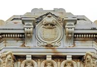 De stad La Orotava in Tenerife. Mausoleum, de tuinen van Quinta Roja. Klikken om het beeld te vergroten in Adobe Stock (nieuwe tab).