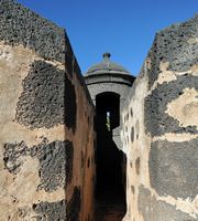 La ville d'Arrecife à Lanzarote. Le château Saint-Joseph. Échauguette. Cliquer pour agrandir l'image.