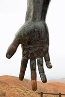 De landelijke park van Betancuria in Fuerteventura. Vinger van de koning Guise in de oogpunt van Corrales de Guize (auteur Frank Vincentz). Klikken om het beeld te vergroten.