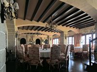 De stad Los Realejos in Tenerife. Zaal van het klooster, restaurante Mirador, El Monasterio. Klikken om het beeld te vergroten.