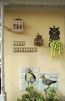 Het Etnografisch Museum Tanit in San Bartolome in Lanzarote. Gekooide vogels. Klikken om het beeld te vergroten.
