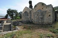 La ville de Vryssès en Crète. L'église Saint-Jean le Théologien à Stylos. Cliquer pour agrandir l'image dans Adobe Stock (nouvel onglet).