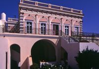 Le village de Messaria à Santorin. L'hôtel Archontiko Argyrou. Cliquer pour agrandir l'image.