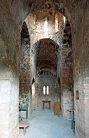 La ville de Vryssès en Crète. L'ancienne église Notre-Dame Zerviotissa à Stylos (auteur Jerzy Strzelecki). Cliquer pour agrandir l'image.