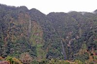 La côte nord de Madère. Route de São Vicente à Porto Moniz. Cliquer pour agrandir l'image.
