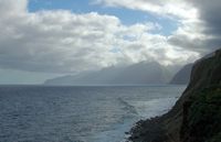 La côte nord de Madère. Route de São Vicente à Porto Moniz. Cliquer pour agrandir l'image.