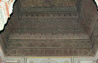 Les tombeaux des Saâdiens à Marrakech au Maroc. Salle des douze colonnes. Cliquer pour agrandir l'image.